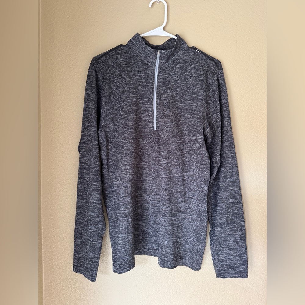 Lululemon Metal Vent Tech Midweight
Half-Zip | Rhino Grey/Graphite Grey | Size M